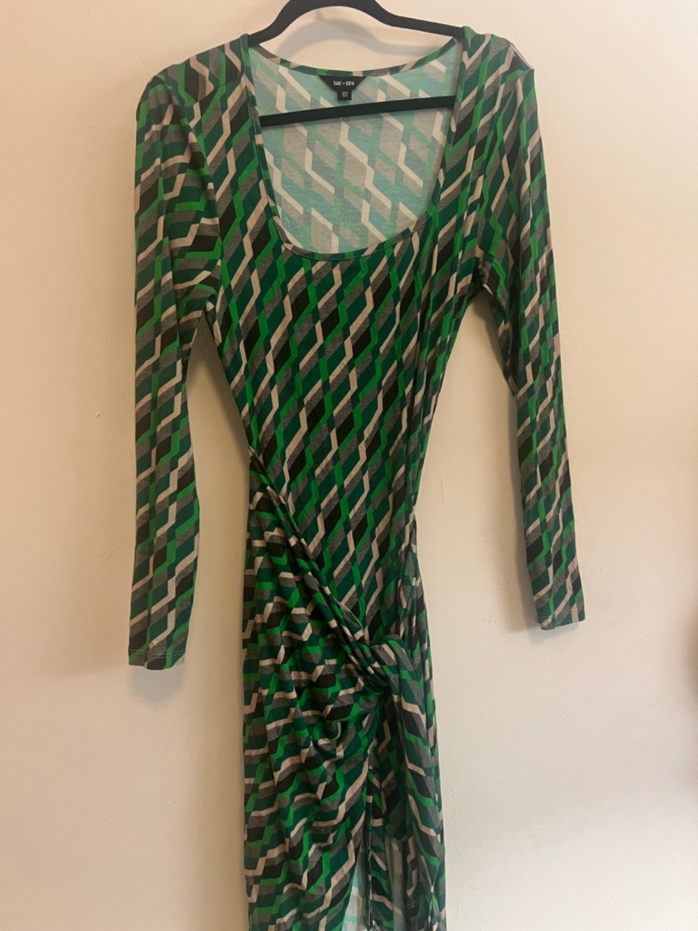 Green Geometric Long-Sleeve Knot Waist Dress by Saint + Sofia